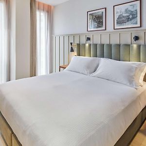 Camera con letto queen size